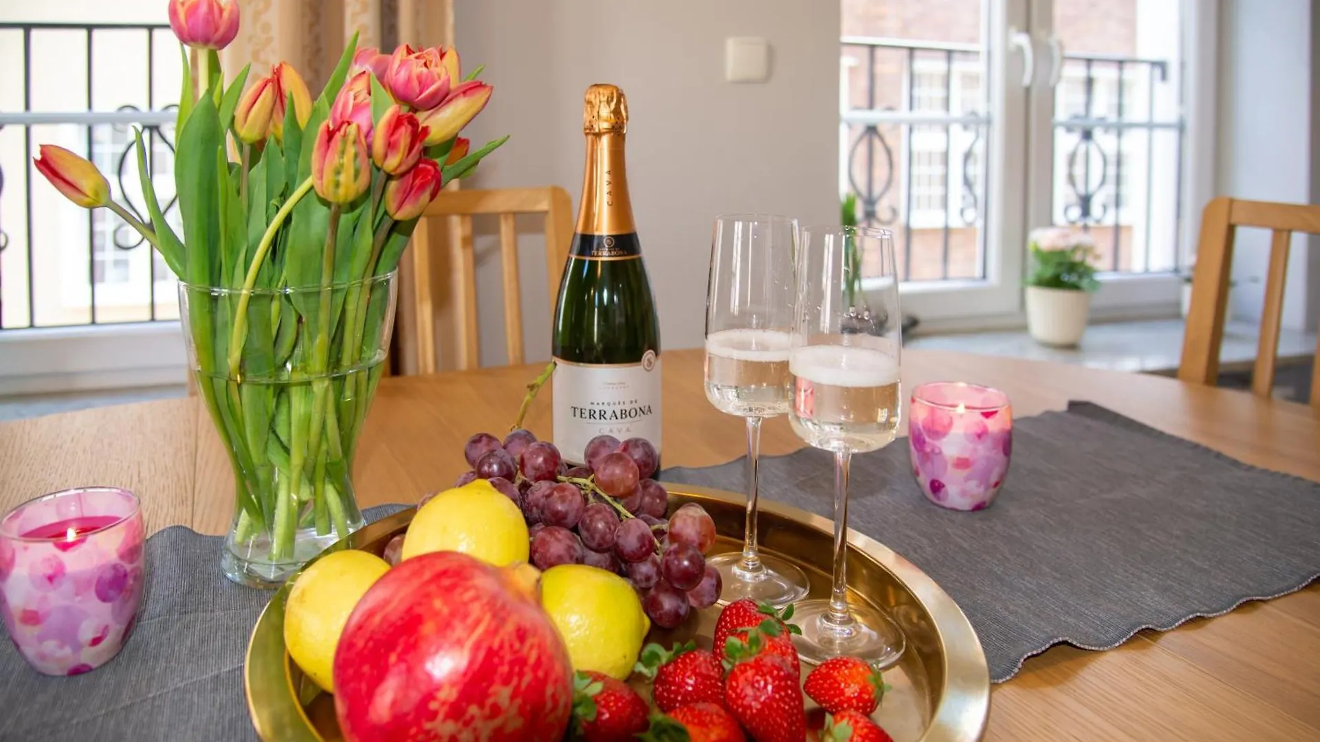Maya'S Flats & Resorts - Staromiejski Apartments Gdansk Poland